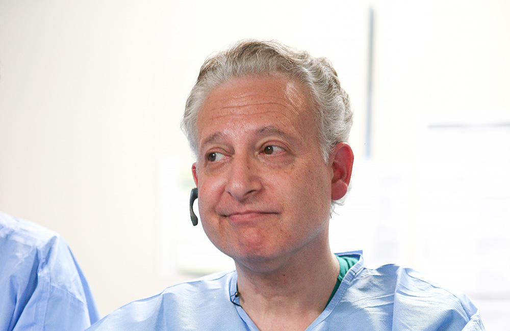 Dr.Martin Bert Leon